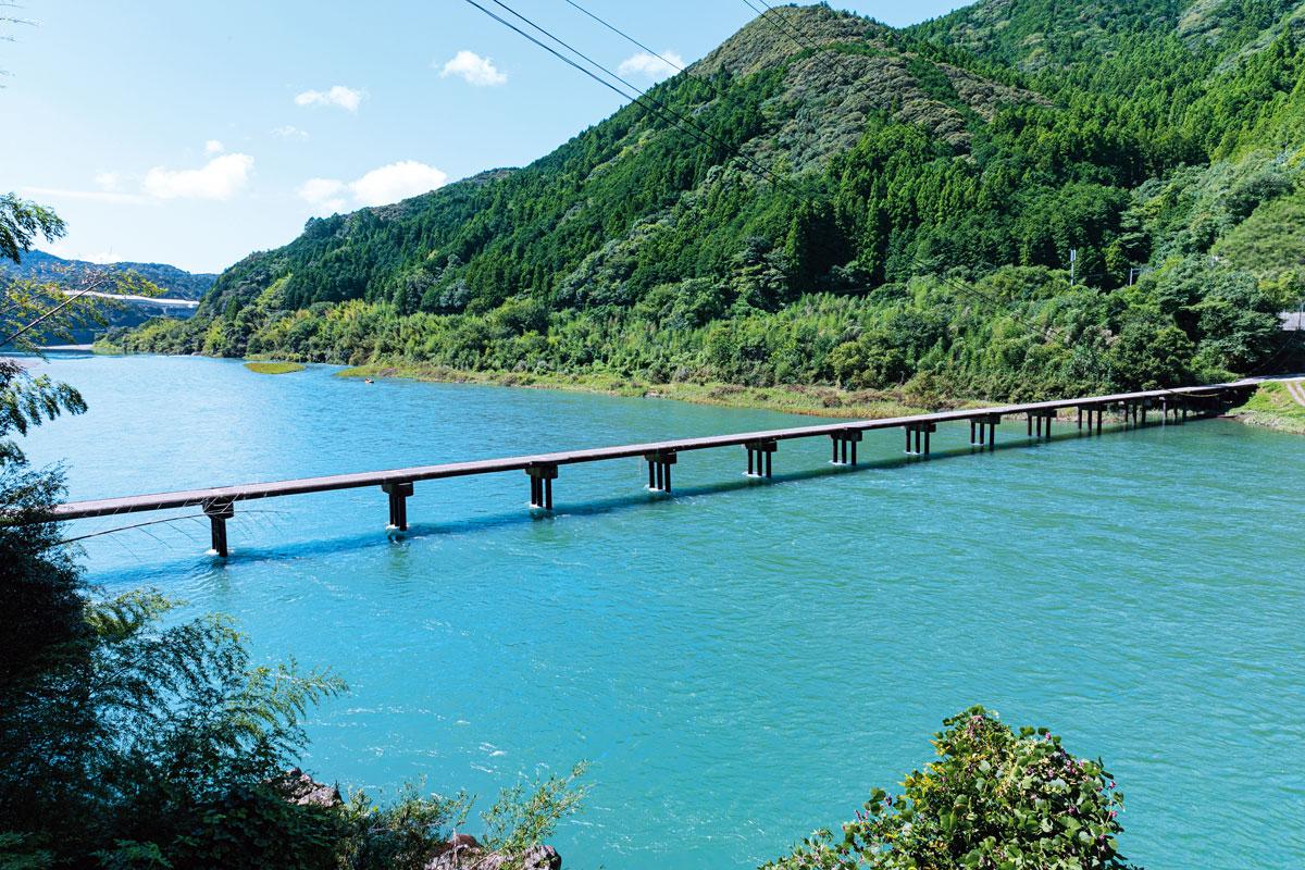 川と海の恵みを堪能！ 高知の「水を巡る旅」で美しい青に触れ、味わい、整う
