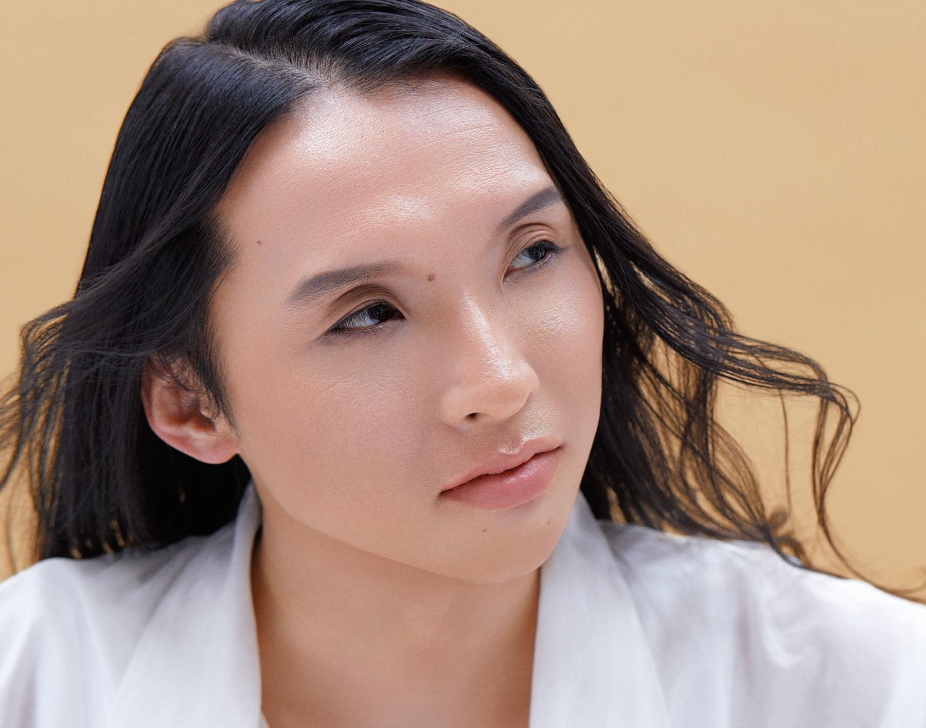 芸人界きっての美髪！ トム・ブラウン・布川ひろき、黒髪女神メイクで大変身!?｜ #美ジュ-1グランプリ