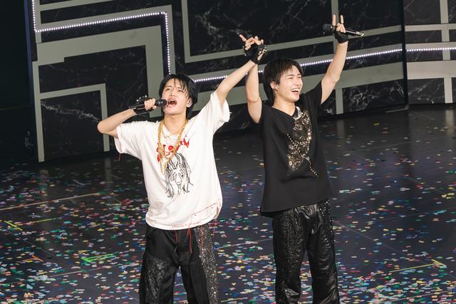 ⼤⻄⾵雅＆岡﨑彪太郎ら、東⻄ジュニア27名がひと夏の思い出を彩るコンサートで⼤きな成⻑を遂げたステージ