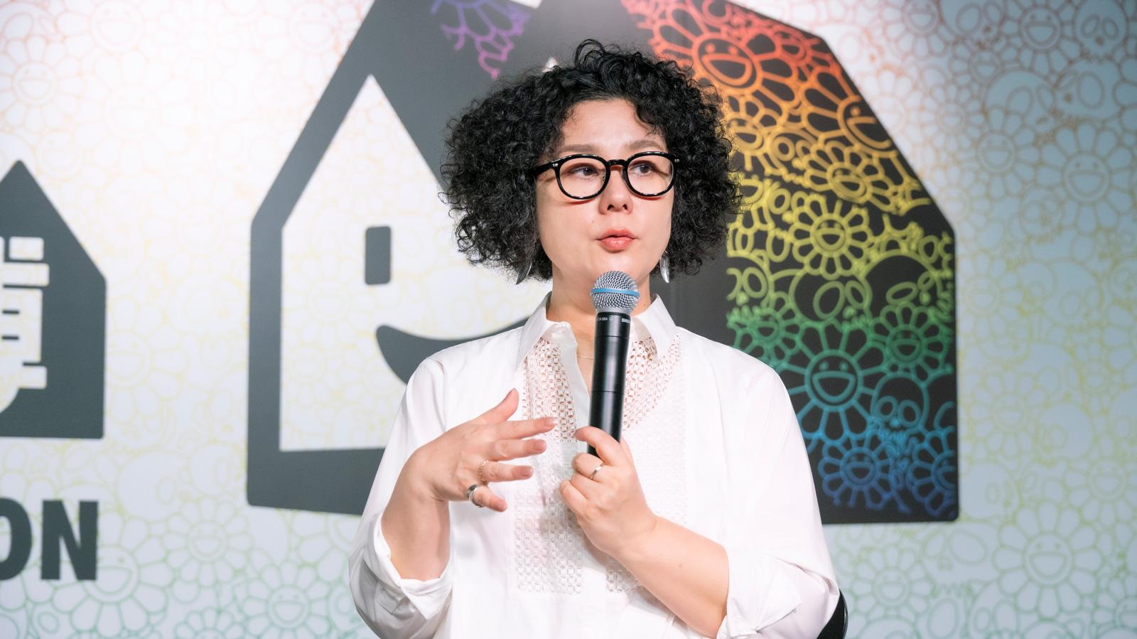 ジェーン・スーさんが語る「女性の不調」と「正しい情報」との向き合い方