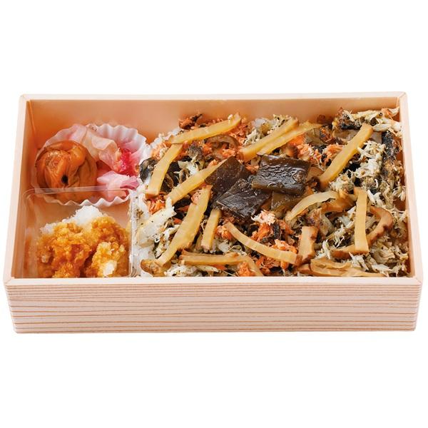 メルちゃんと楽しむ！ anan編集部が選ぶ「差し入れお弁当」選手権