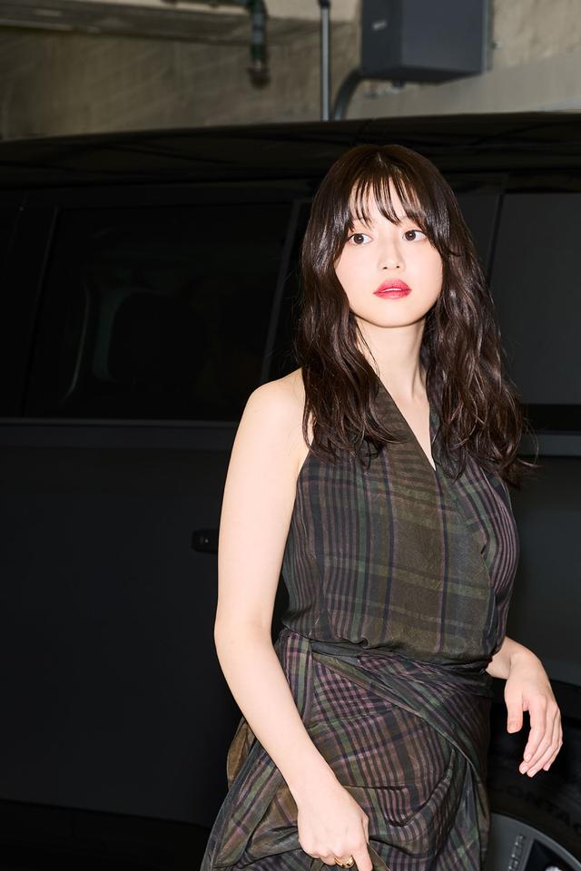 【今年の顔】豪華受賞者たちの会場入りシーンをお届け「anan AWARD 2025」バックステージスナップ