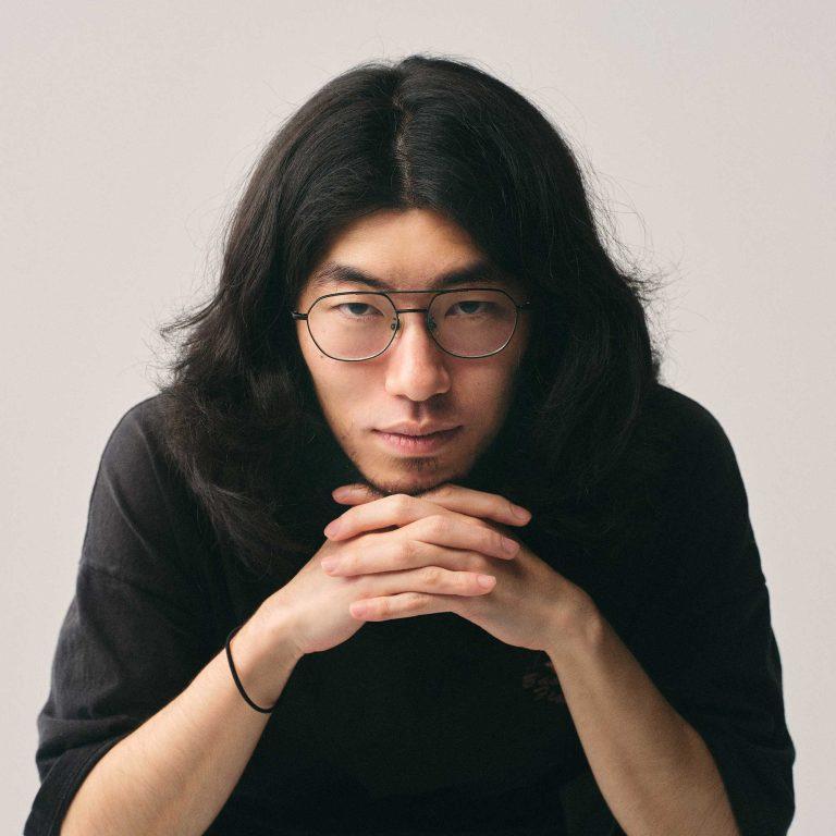 『悪魔情報』を知っていますか？ 大喜利感覚でホラーに挑む気鋭の作家・城戸がメディア初登場！