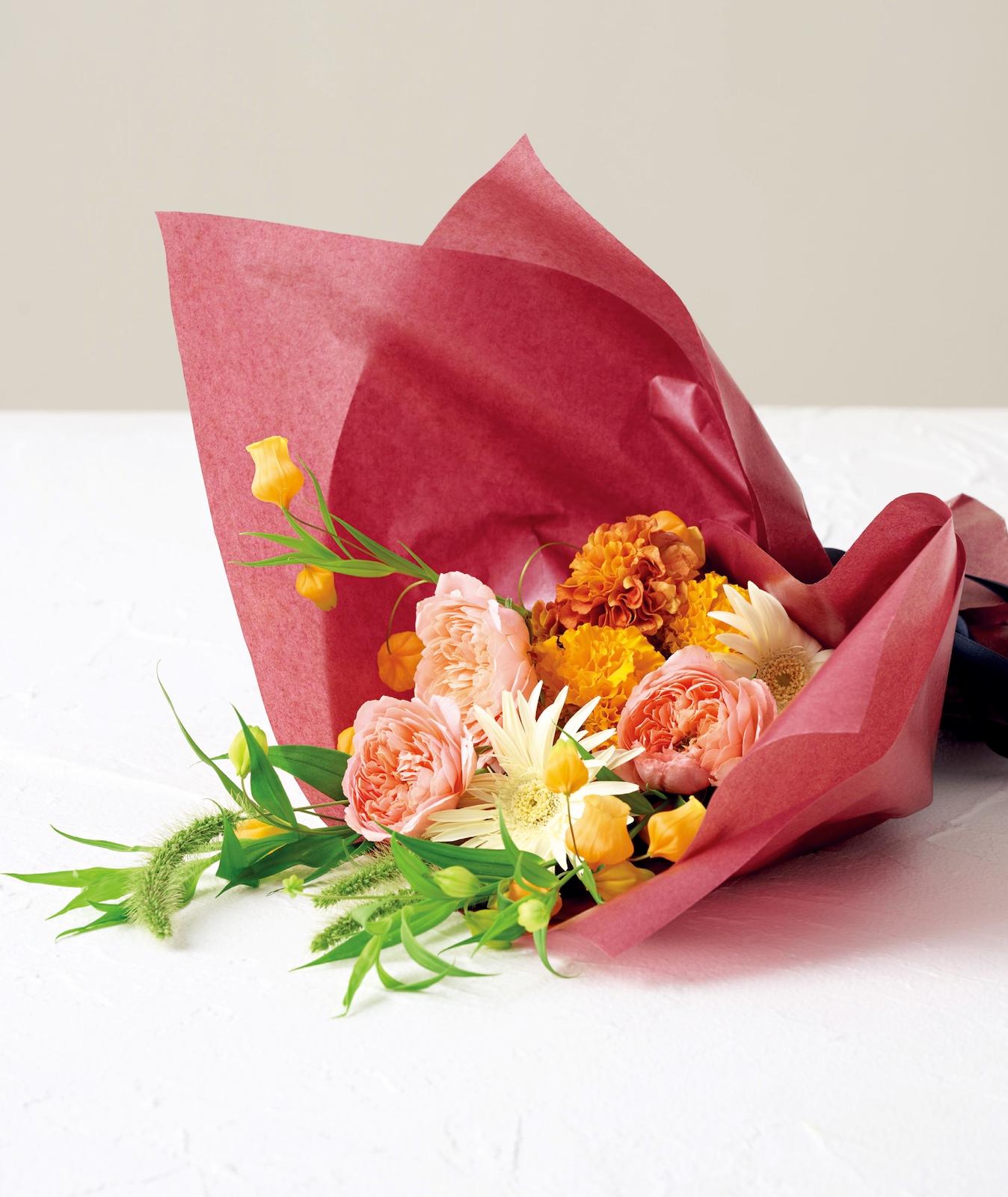 暮らしに彩りを添えて。頑張る自分に贈りたい、お花の処方箋