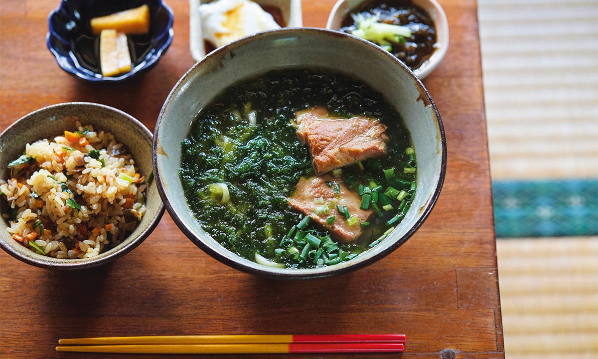 沖縄で堪能する、ローカル“粉もの”食べつくし旅