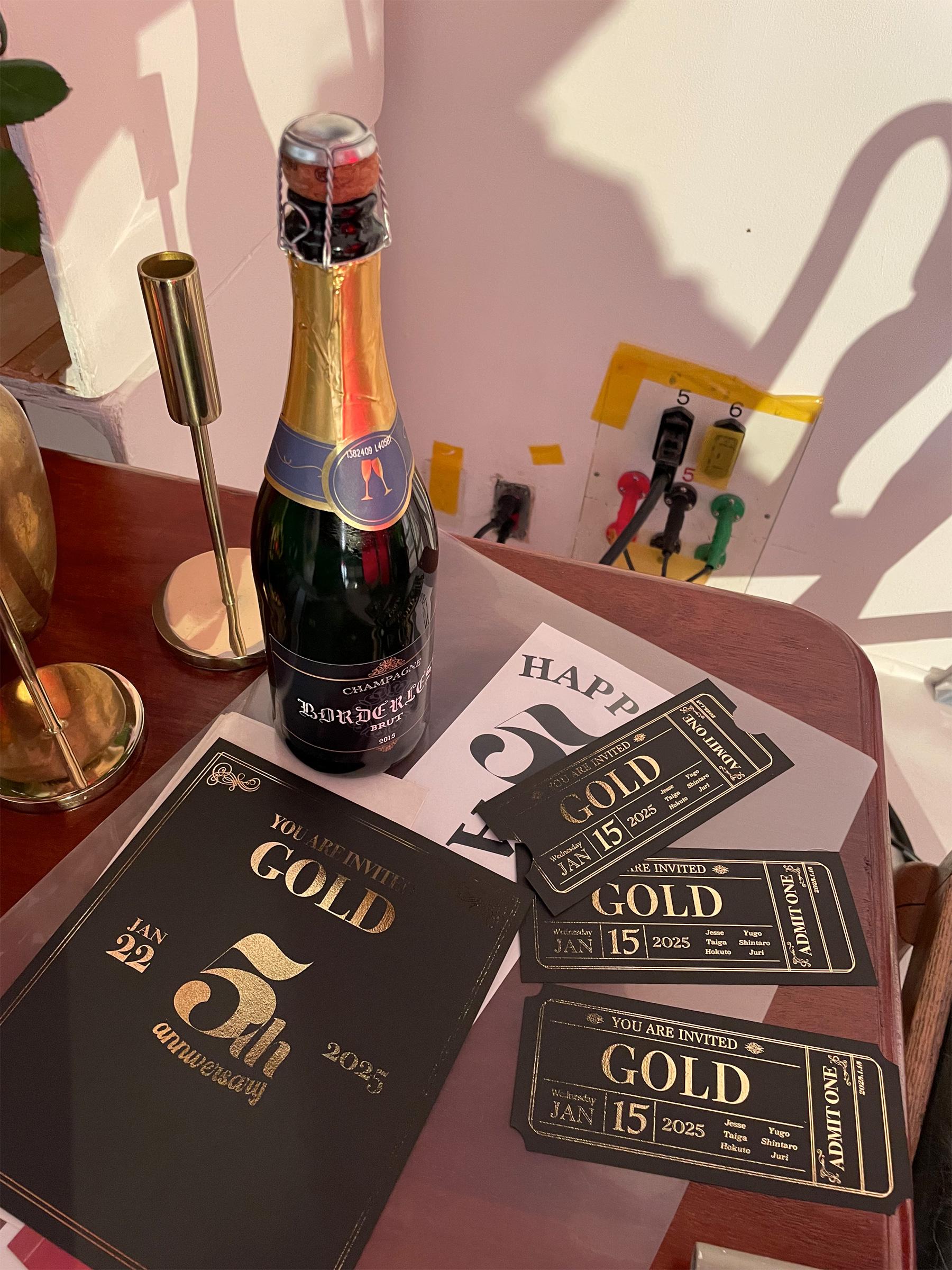 【COVER STORY】祝・5周年!ペイントチャレンジで6人の性格が丸裸に!?