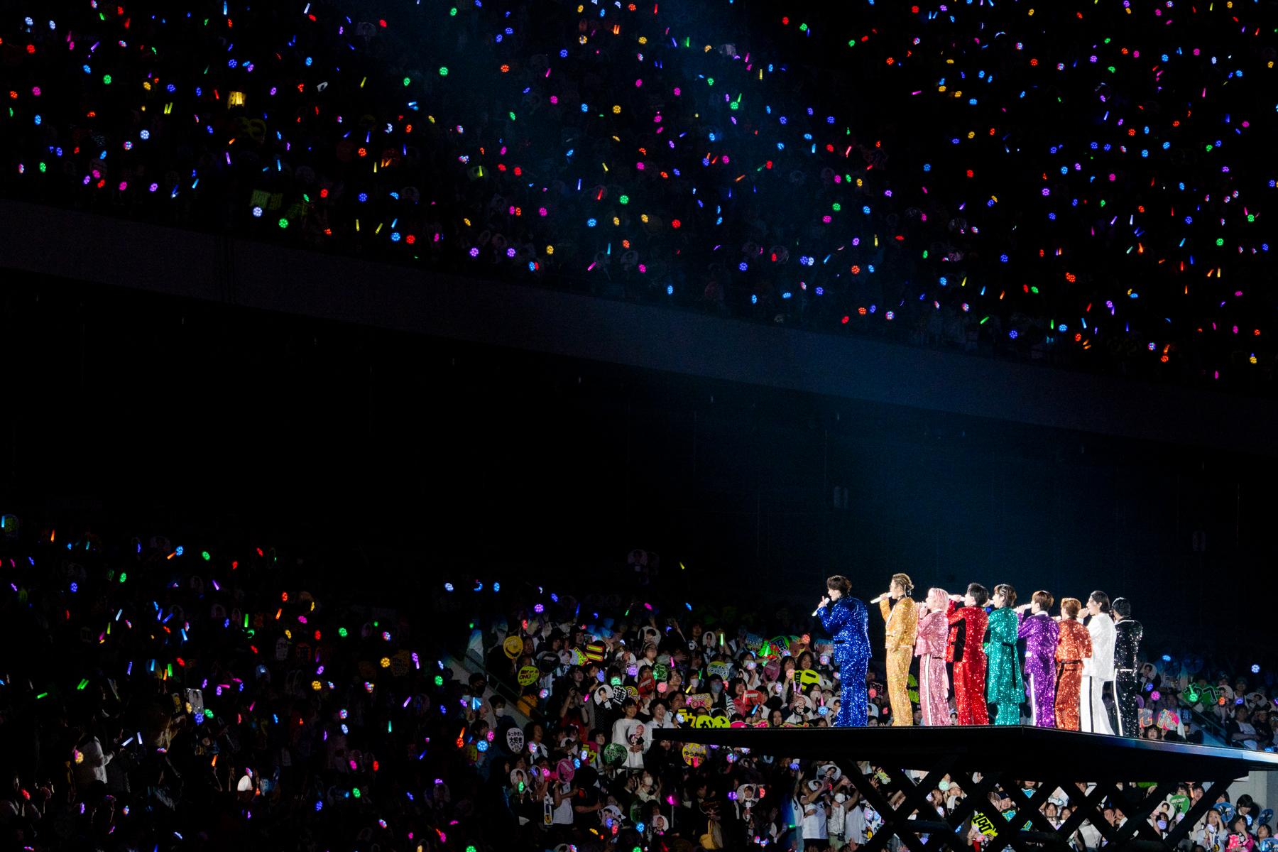 9人が夢にまで見た、涙越しの“国立”の景色。Snow Man初のスタジアムライブ「Snow Man 1st Stadium Live Snow World」