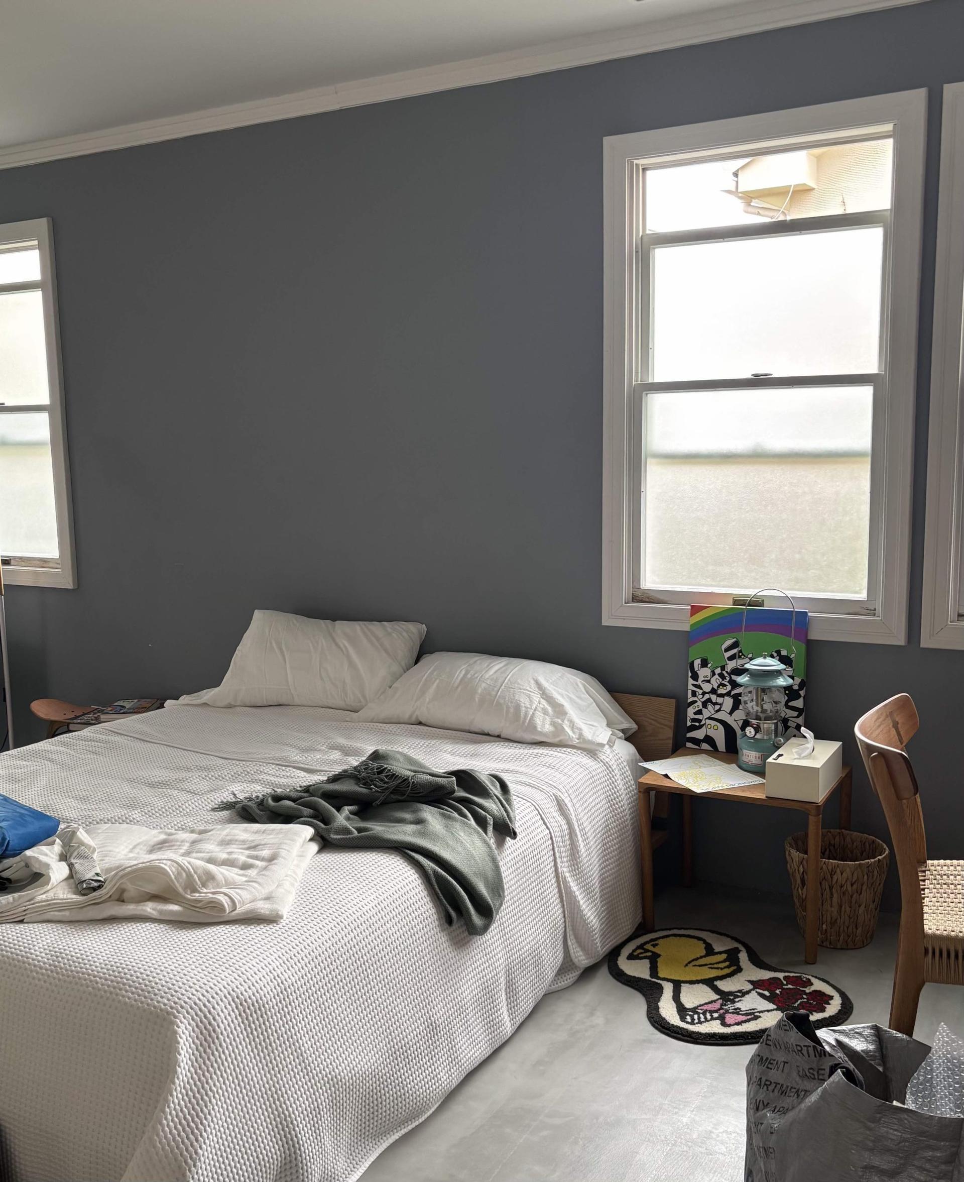 【From Editors】timelesz新メンバー連続登場企画! 秘密の夜更かし、レトロムービー、原石の輝き…。 確かな進化が眩い、篠塚大輝さんのグラビアストーリー。