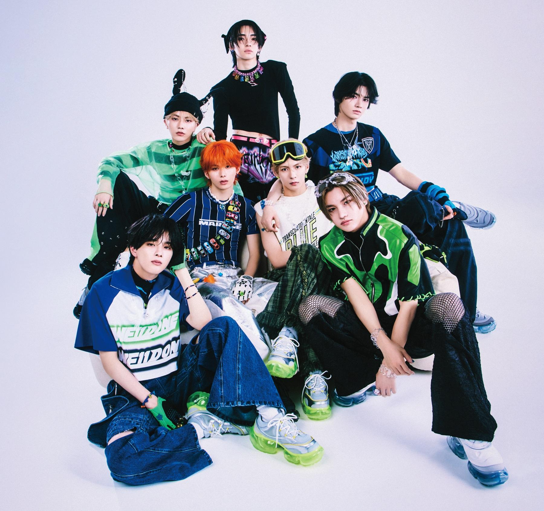 先輩はBTS、新世代J‐POPグループ・aoenが7人揃ってananに初登場!