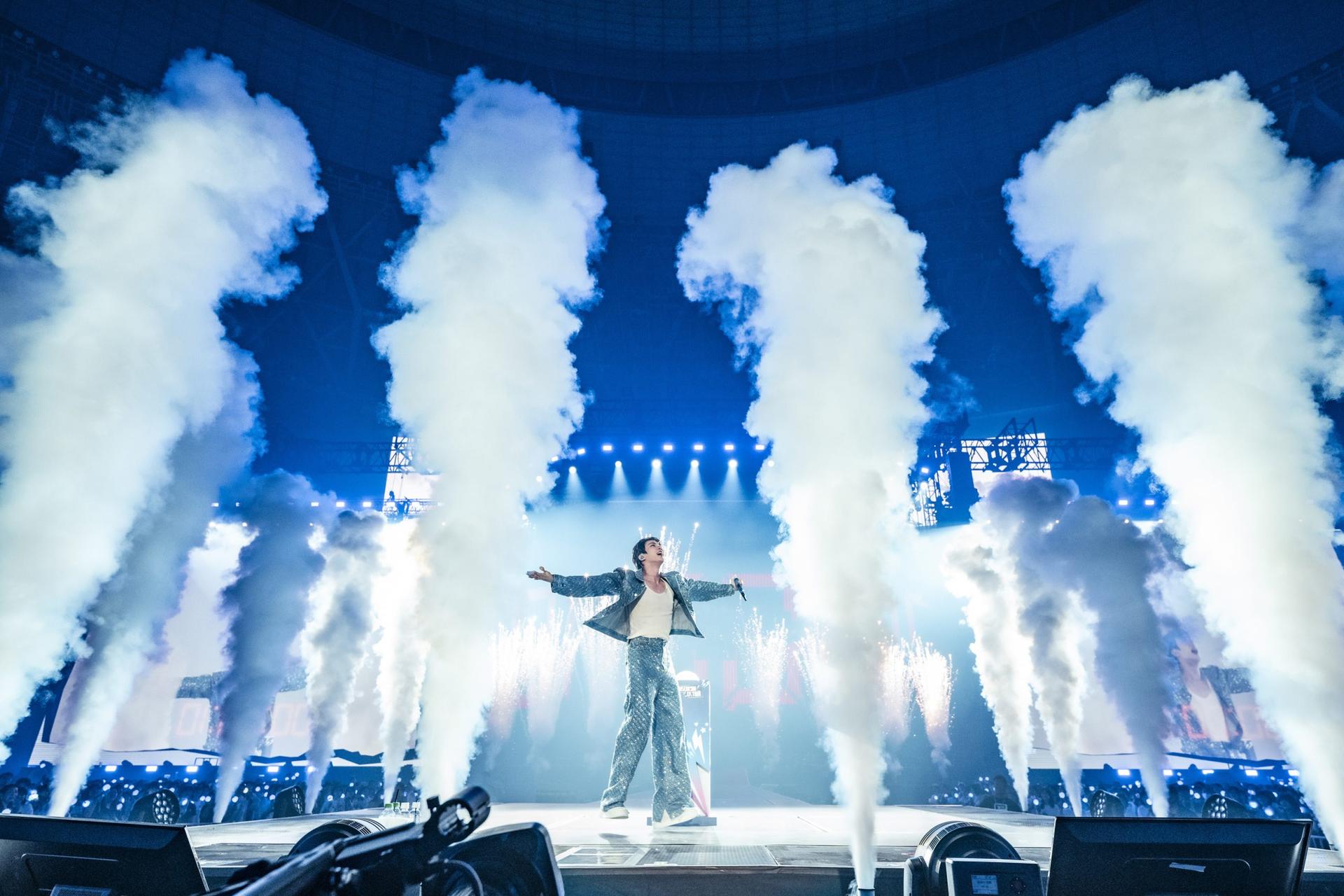 BTS・JINの初ソロファンコンサートに大熱狂!「ARMYが僕のすべてです」7月13日京セラドーム大阪公演レポ