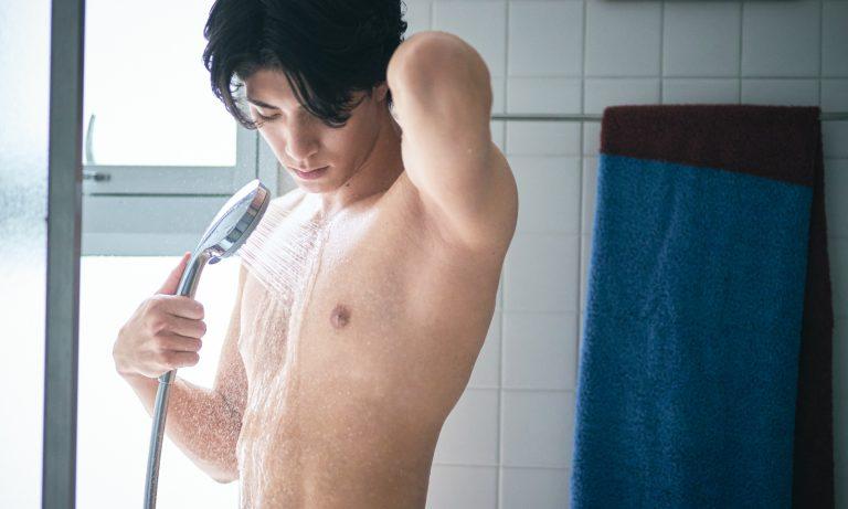 触れ合う男女の仲をより深める体毛ケア──男女100人に聞いた「アンダーヘアのケア、どうしてる?」