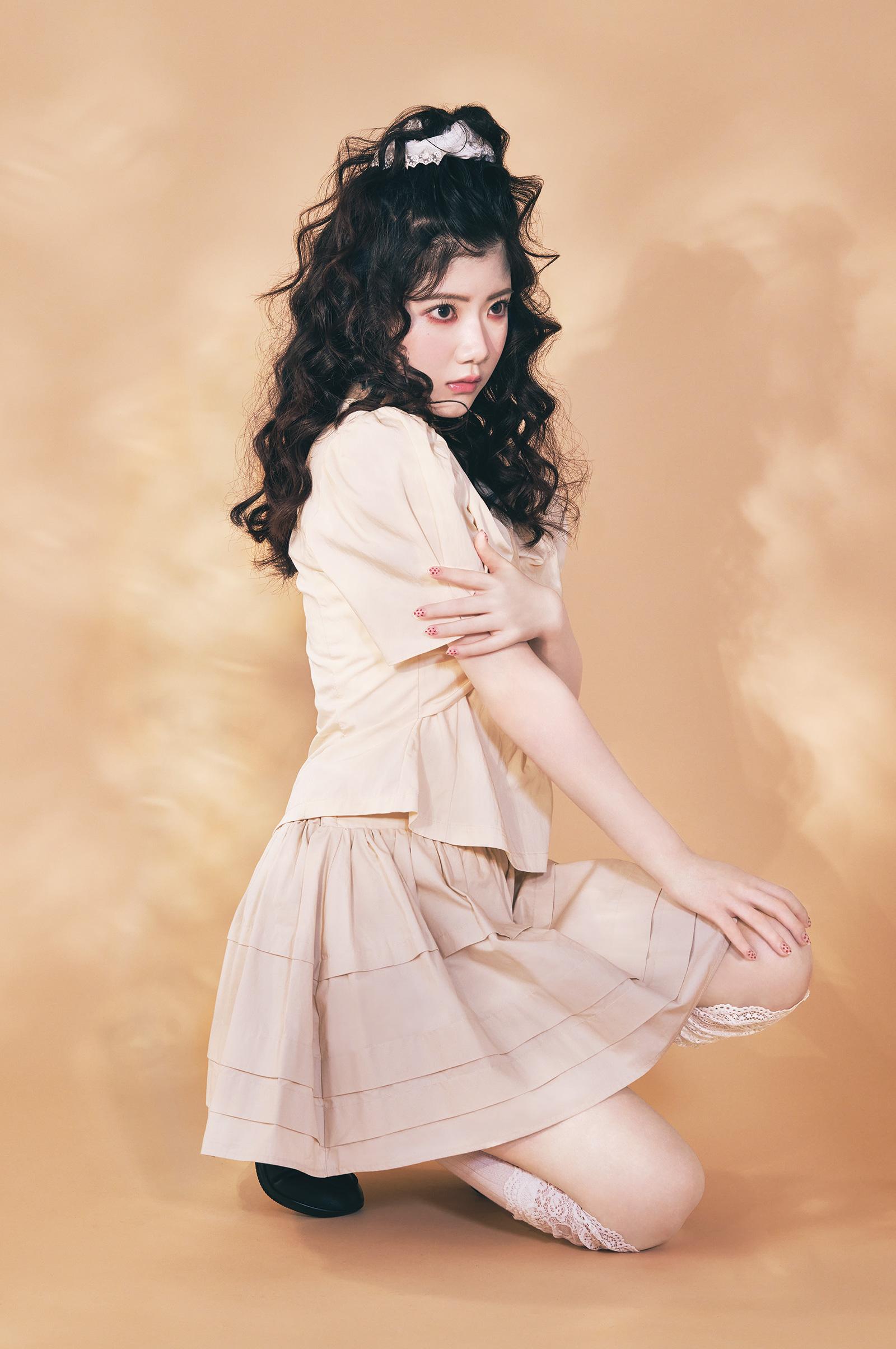 【web限定質問も!】Juice=Juice・川嶋美楓「赤は、私にとって身につけていると安心するお守り的な色」